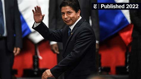 constantino castillo|Impeachment prosecutors want Corona and his family to testify .